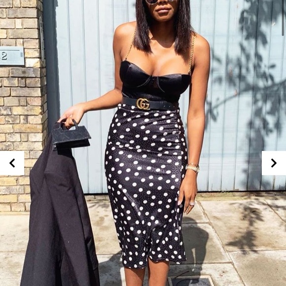 Rebellious Fashion Black satin corset - Picture 2 of 6